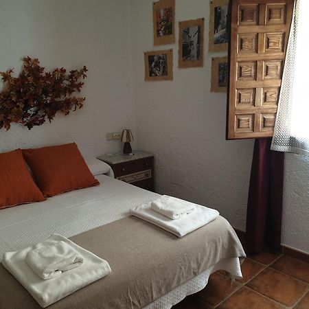 Casa Rural El Lobo อัยนา ภายนอก รูปภาพ