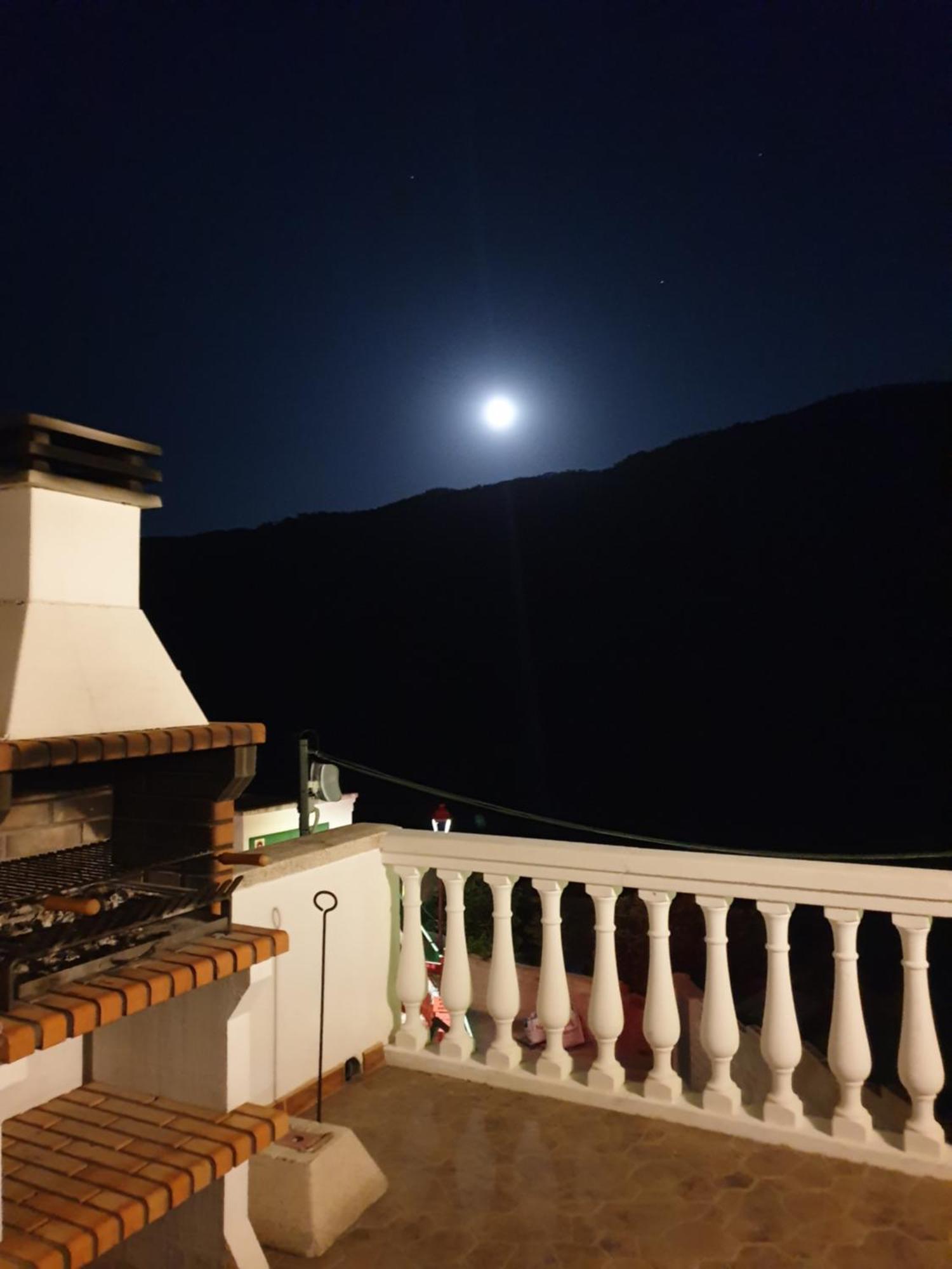 Casa Rural El Lobo อัยนา ภายนอก รูปภาพ